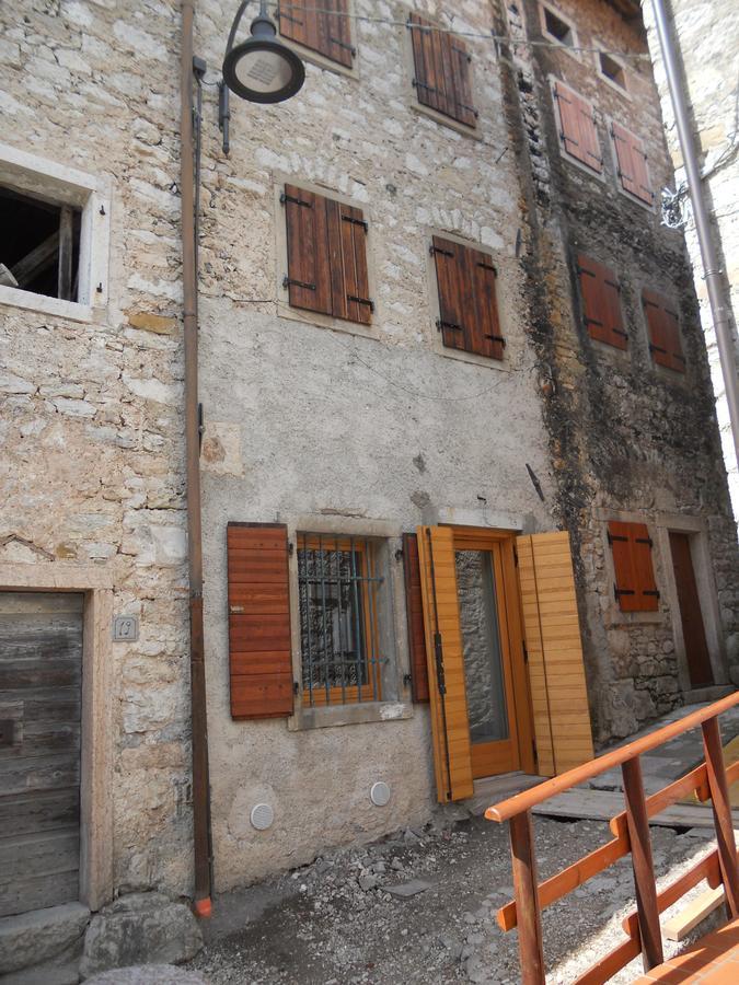 Albergo Diffuso Valcellina E Val Vajont In Erto Exterior photo