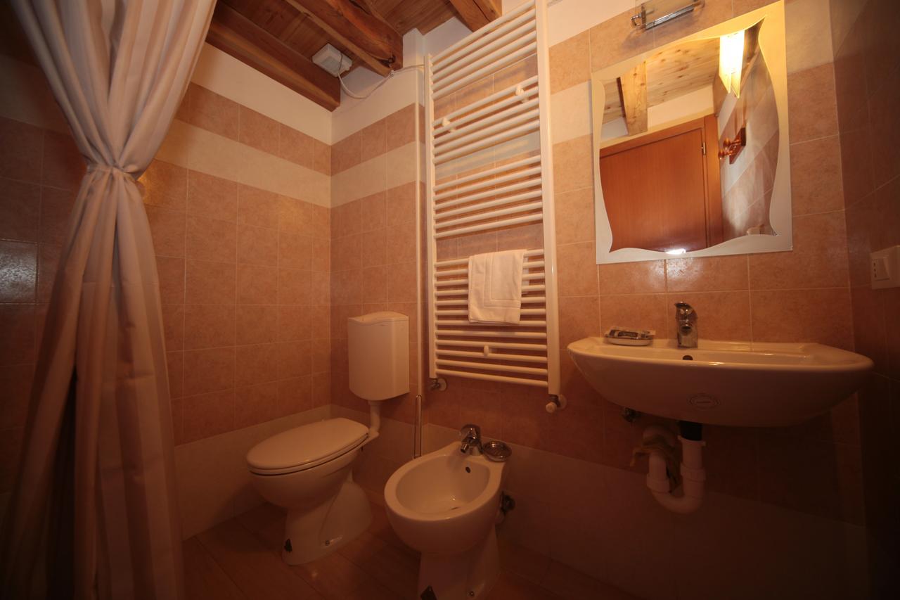 Albergo Diffuso Valcellina E Val Vajont In Erto Room photo